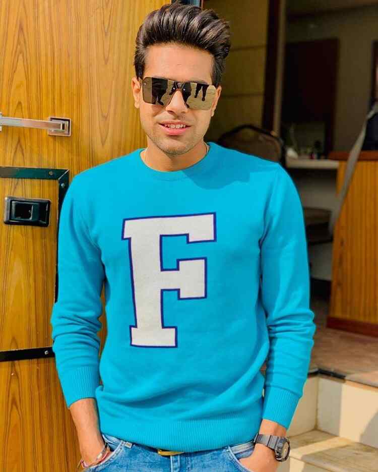 Guri Punjabi Singer Pics